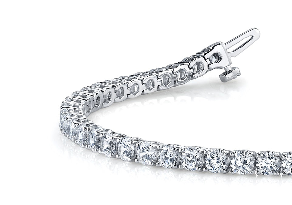 4-prong diamond tennis bracelet
