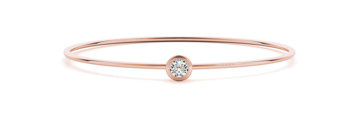 Solitaire Bezel-set bangle